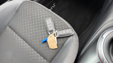 Nissan Juke 1.0 DiG-T N-Connecta 5dr Petrol Hatchback